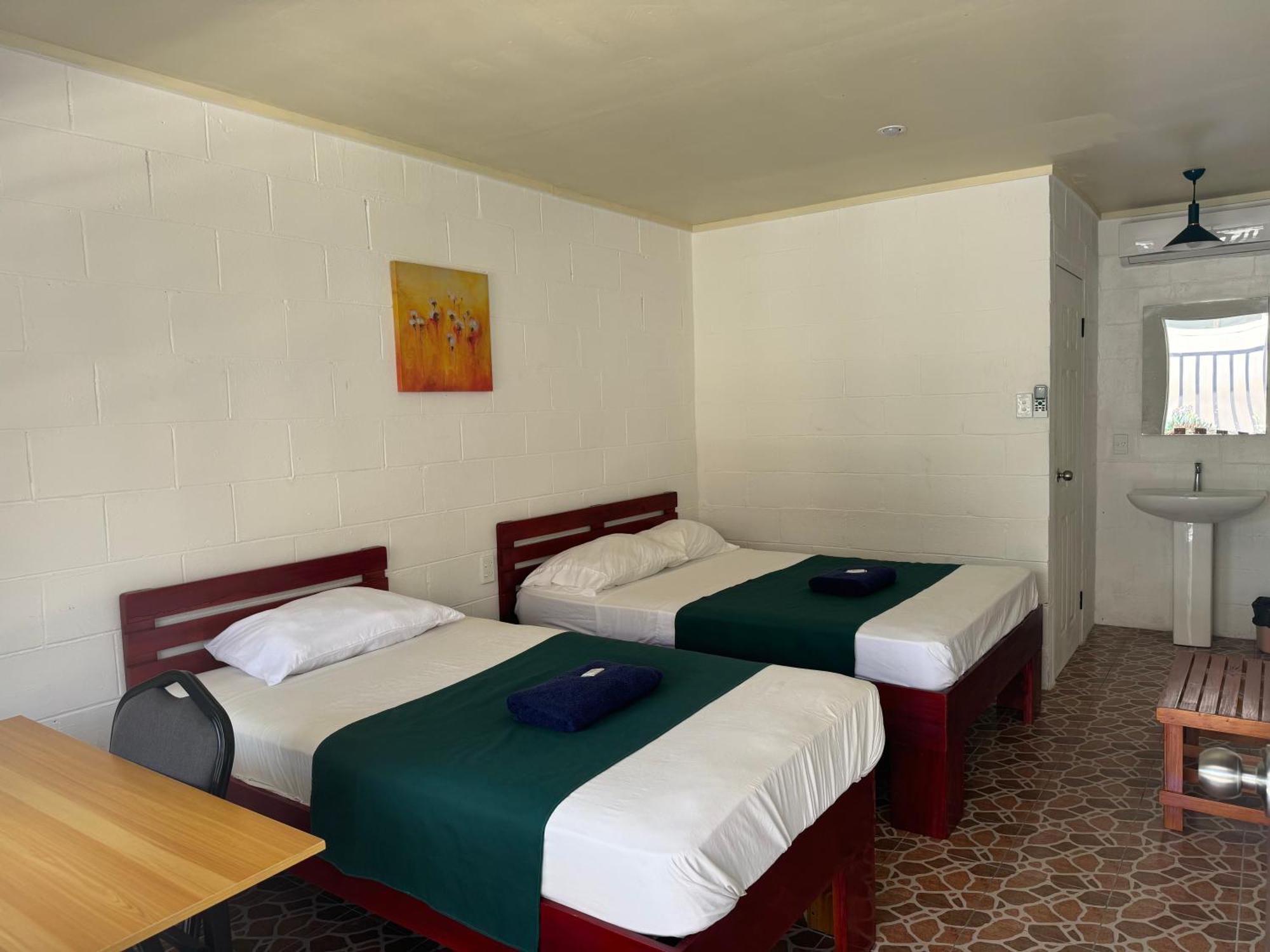 Transit Motel Mulifanua 外观 照片