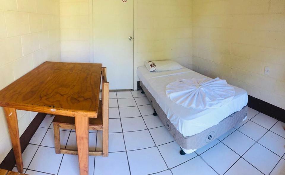 Transit Motel Mulifanua 外观 照片