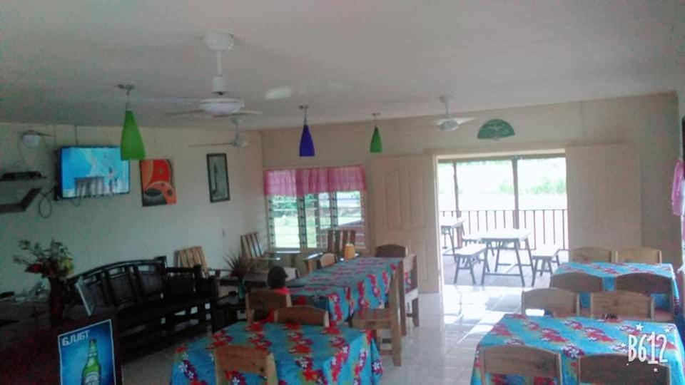 Transit Motel Mulifanua 外观 照片